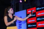 Jacqueline Fernandez unveils the new Samsung S6 in Mumbai on 10th April 2015